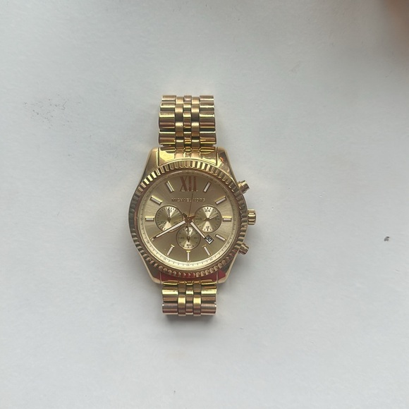 Gold Michael Kors Watch - Picture 5 of 7